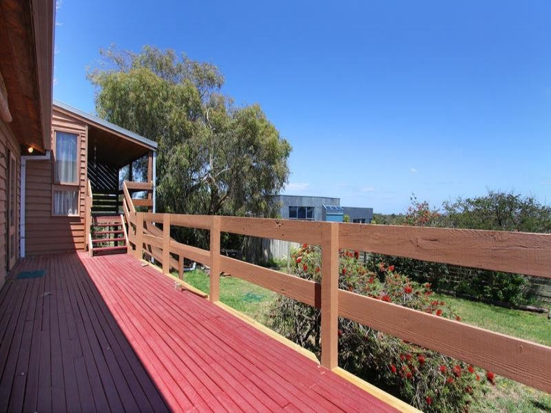 28 Goolgowie Street, Rosebud VIC 3939