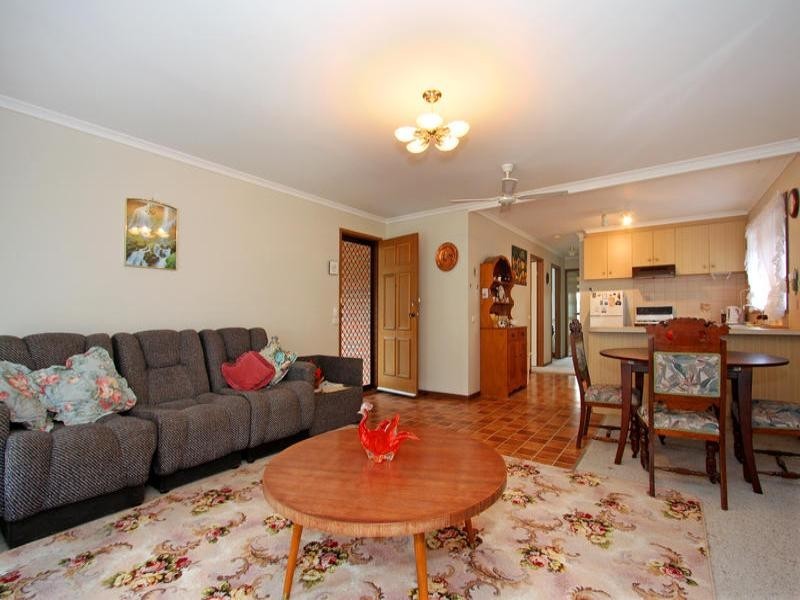 104 Third Avenue, Rosebud VIC 3939