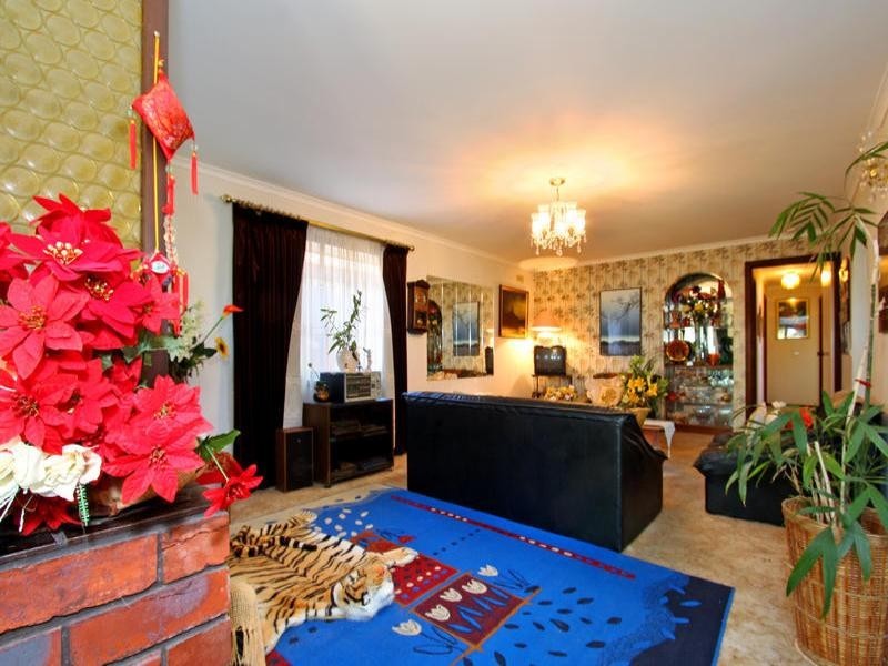 25 Sixth Avenue, Rosebud VIC 3939