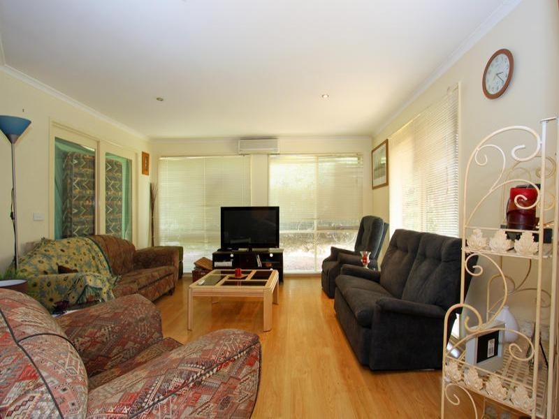 22 Murawa Drive, Rosebud VIC 3939