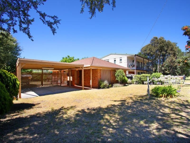 17 Tern Avenue, Rosebud VIC 3939