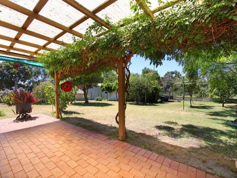 17 Tern Avenue, Rosebud VIC 3939