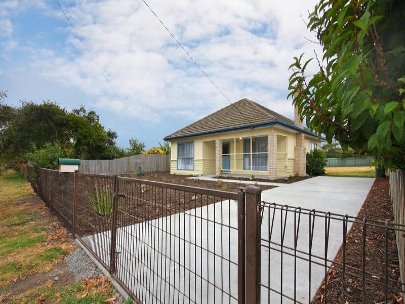 13 Dalgleish Avenue, Rosebud VIC 3939