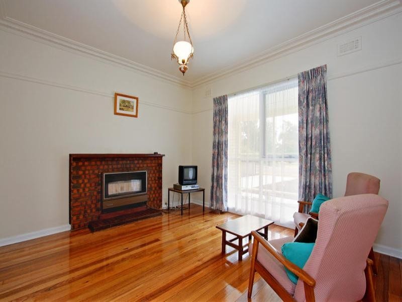 13 Dalgleish Avenue, Rosebud VIC 3939