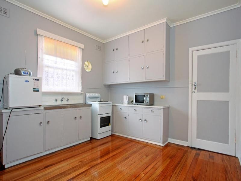 13 Dalgleish Avenue, Rosebud VIC 3939