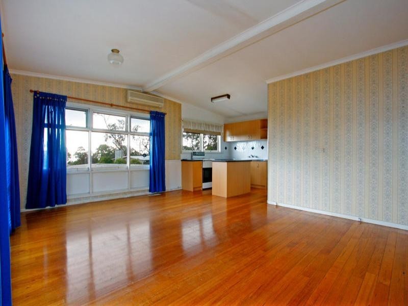 16 Murray Street, Mccrae VIC 3938