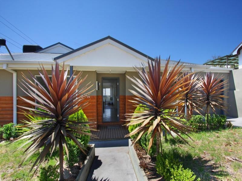 79 Fourth Avenue, Rosebud VIC 3939