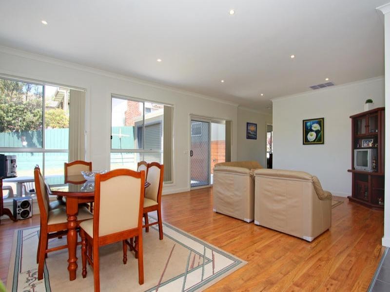 79 Fourth Avenue, Rosebud VIC 3939