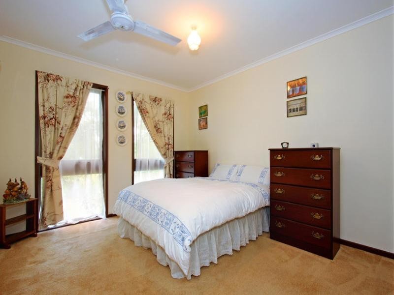 48 First Avenue, Rosebud VIC 3939