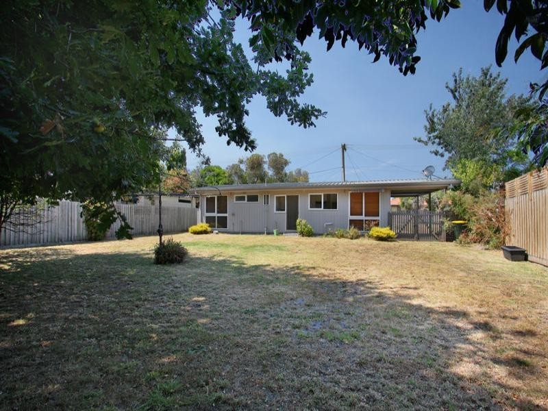 36 Kingfisher Avenue, Rosebud VIC 3939