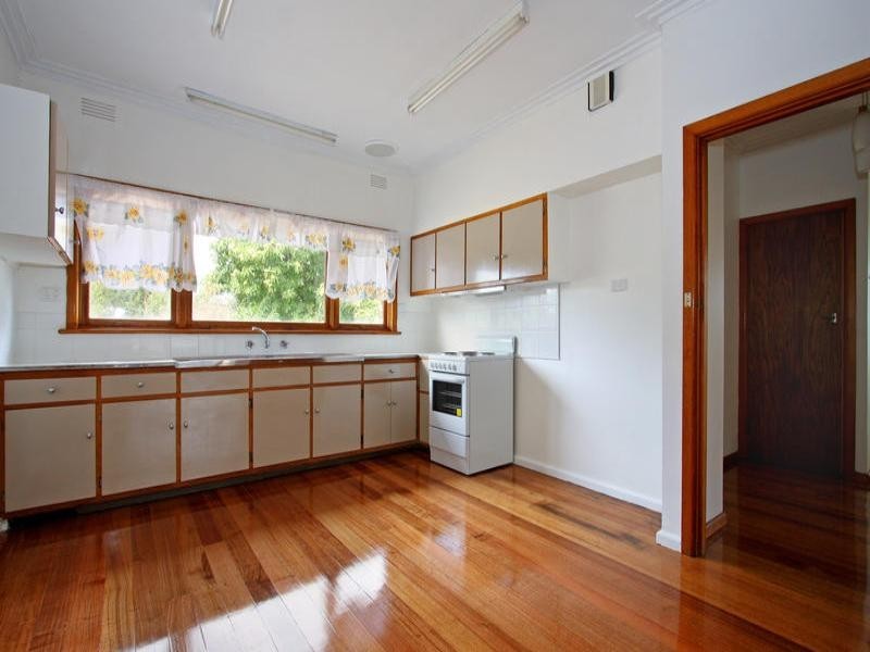 15 Windella Avenue, Rosebud VIC 3939