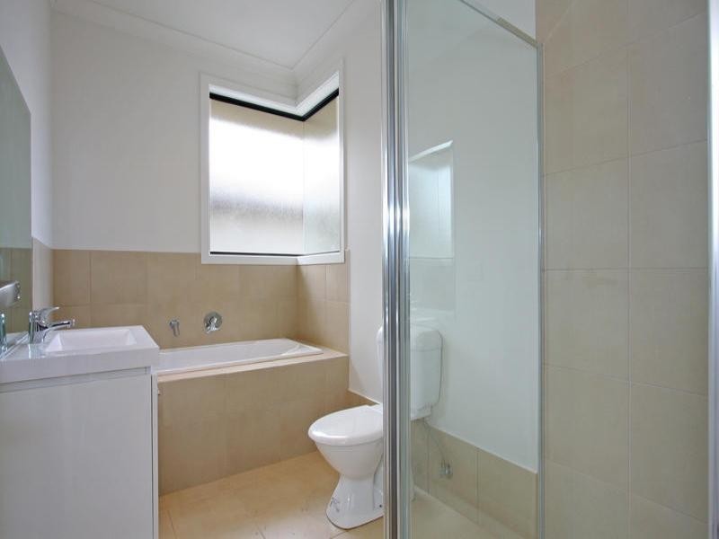 1/50 Warranilla Avenue, Rosebud VIC 3939