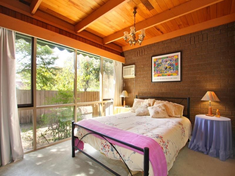 17 Harverson Drive, Rosebud VIC 3939