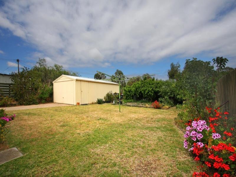 2 Shearwater Place, Rosebud VIC 3939