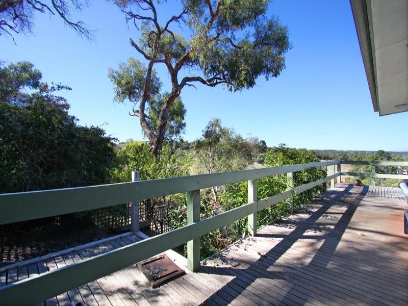 1 Murawa Drive, Rosebud VIC 3939