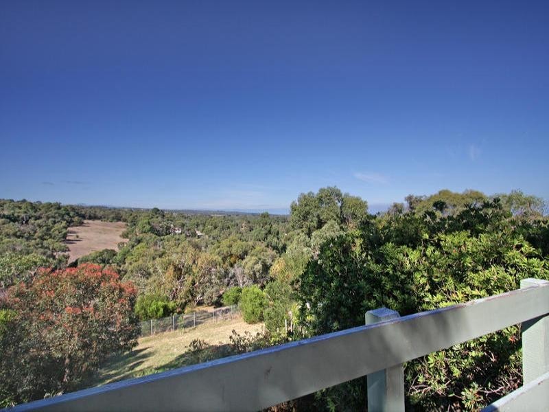 1 Murawa Drive, Rosebud VIC 3939