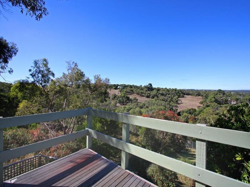 1 Murawa Drive, Rosebud VIC 3939