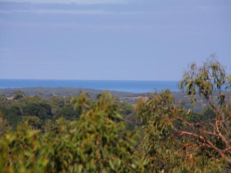 1 Murawa Drive, Rosebud VIC 3939