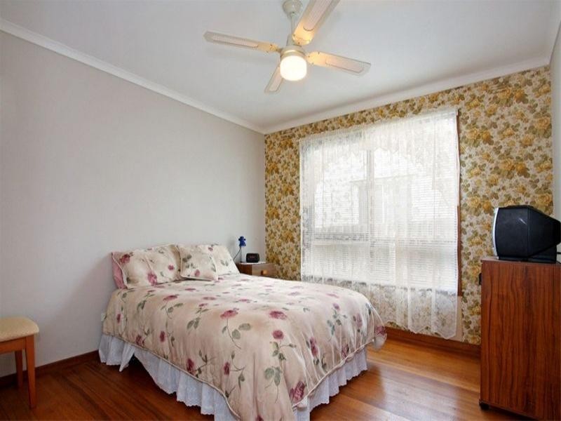 74 Third Avenue, Rosebud VIC 3939