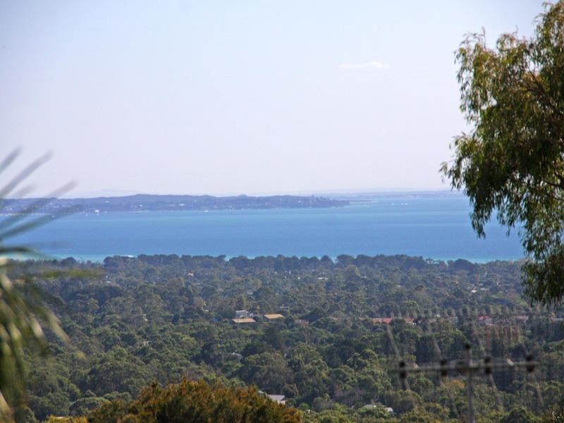 20 Murawa Drive, Rosebud VIC 3939