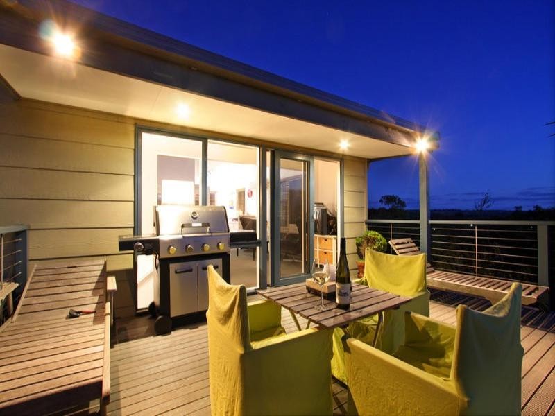 20 Murawa Drive, Rosebud VIC 3939