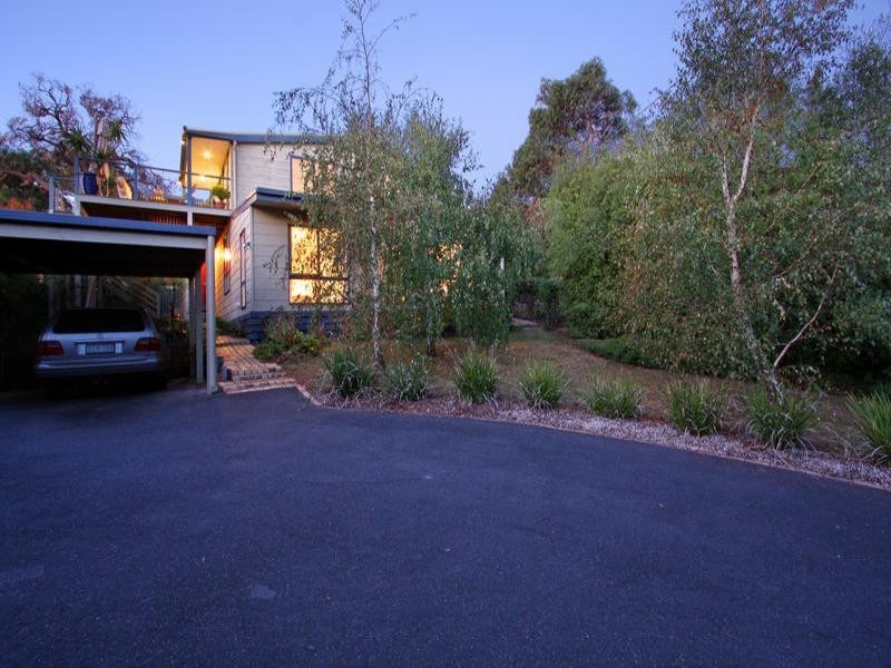 20 Murawa Drive, Rosebud VIC 3939
