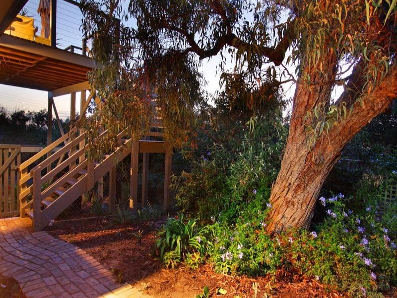 20 Murawa Drive, Rosebud VIC 3939