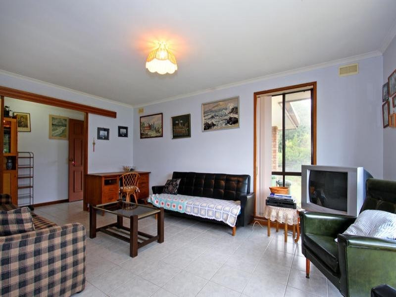 25 Howqua Drive, Rosebud VIC 3939