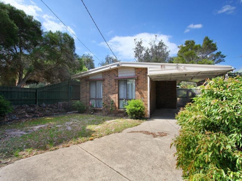 91 Second Avenue, Rosebud VIC 3939
