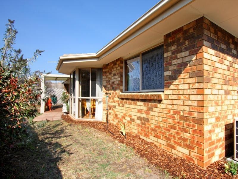 8/21a Howqua Drive, Rosebud VIC 3939