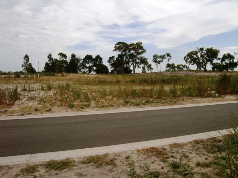 3 (Lot 907) Ellaswood Mews, Rosebud VIC 3939