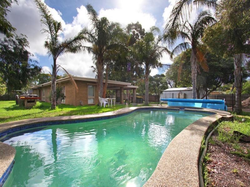 12 Keogh Street, Rosebud VIC 3939