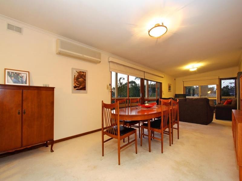 14 Clyde Road, Safety Beach VIC 3936