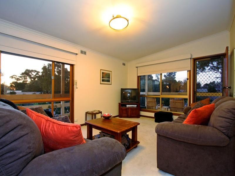 14 Clyde Road, Safety Beach VIC 3936