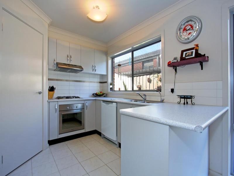 53 Mt Arthur Avenue, Rosebud VIC 3939