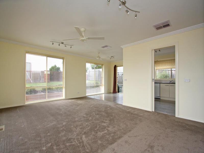 1/21 Hope Street, Rosebud VIC 3939