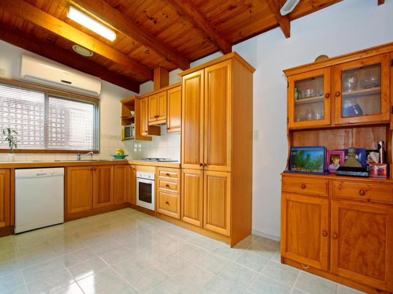 12 Burunda Road, Rosebud VIC 3939