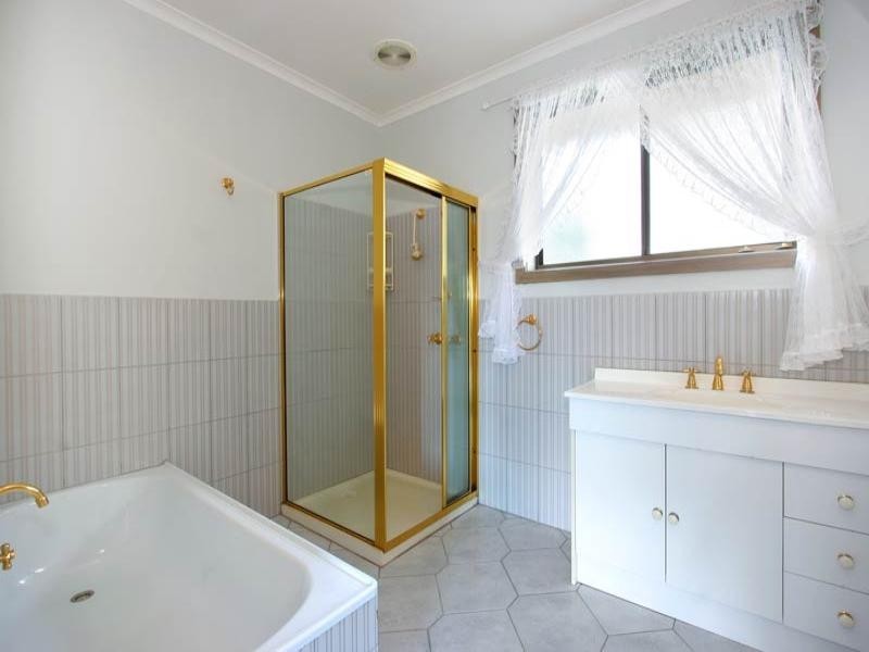 163 Bayview Road, Mccrae VIC 3938