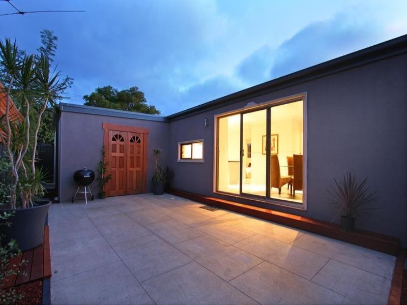 90 Warranilla Avenue, Rosebud VIC 3939