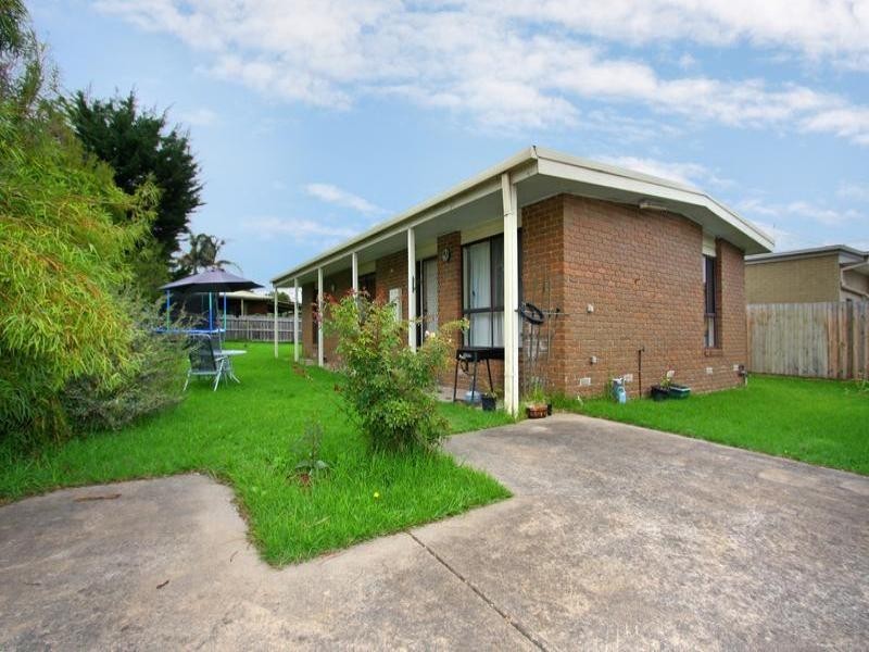 2/115 Austin Avenue, Mccrae VIC 3938