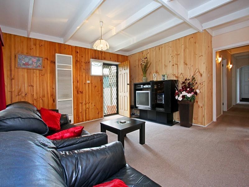 173 Seventh Avenue, Rosebud VIC 3939