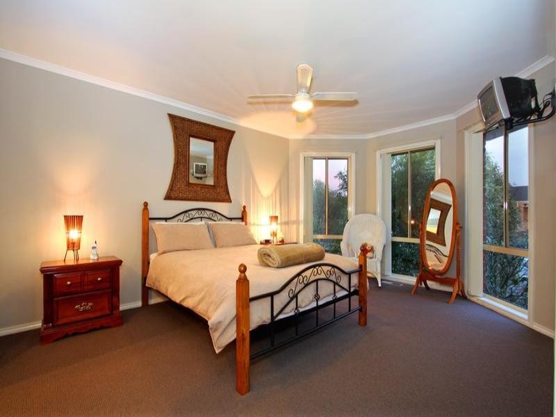 5 Waltham Drive, Mornington VIC 3931