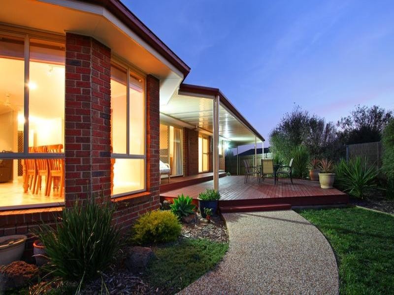 5 Waltham Drive, Mornington VIC 3931