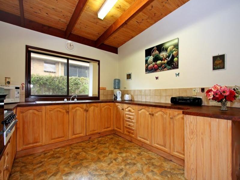 13 Nixon Street, Rosebud VIC 3939