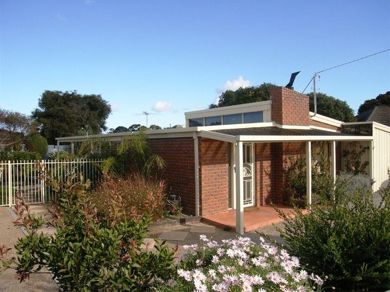 327 Eastbourne Road, Rosebud VIC 3939