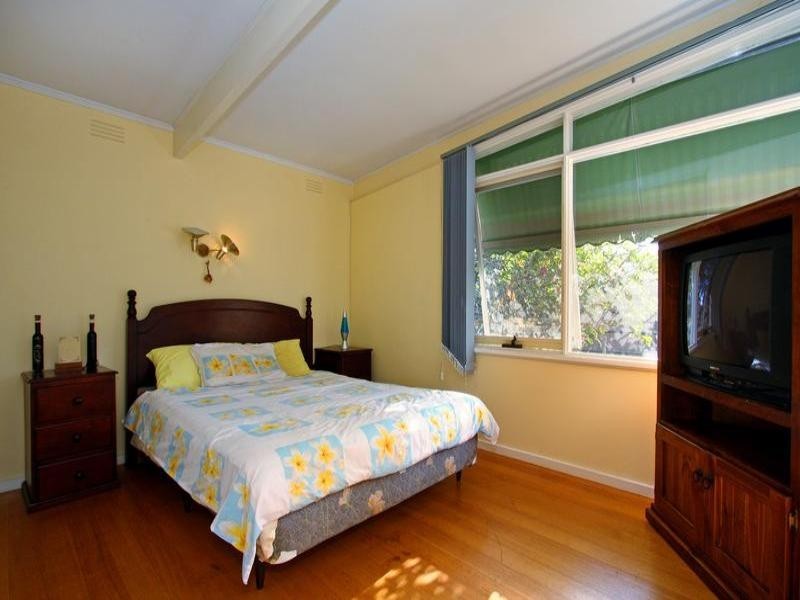 19 Sundew Avenue, Rosebud VIC 3939