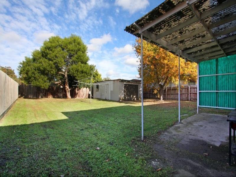 19 Sundew Avenue, Rosebud VIC 3939