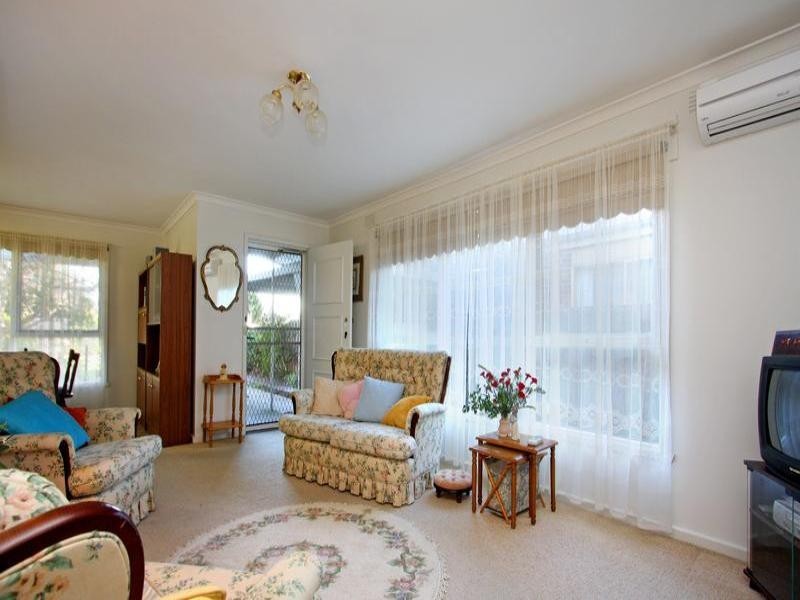 181 Sixth Avenue, Rosebud VIC 3939