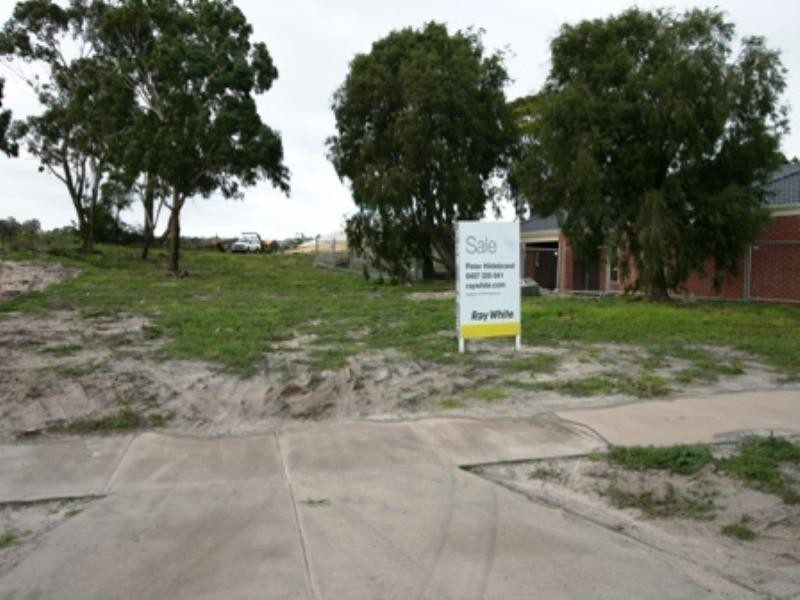 Lot 807 (47) Parkedge Circuit, Rosebud VIC 3939