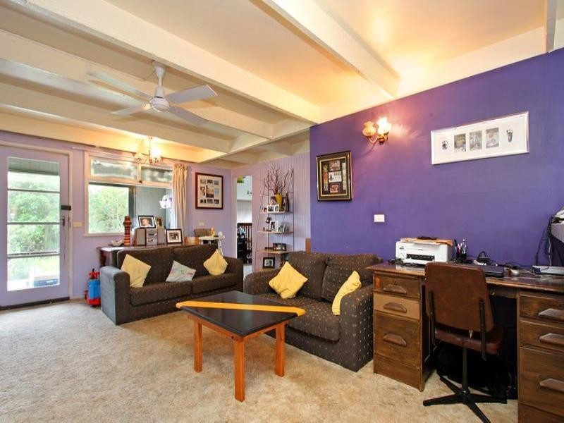 2 Walpole Avenue, Rosebud VIC 3939